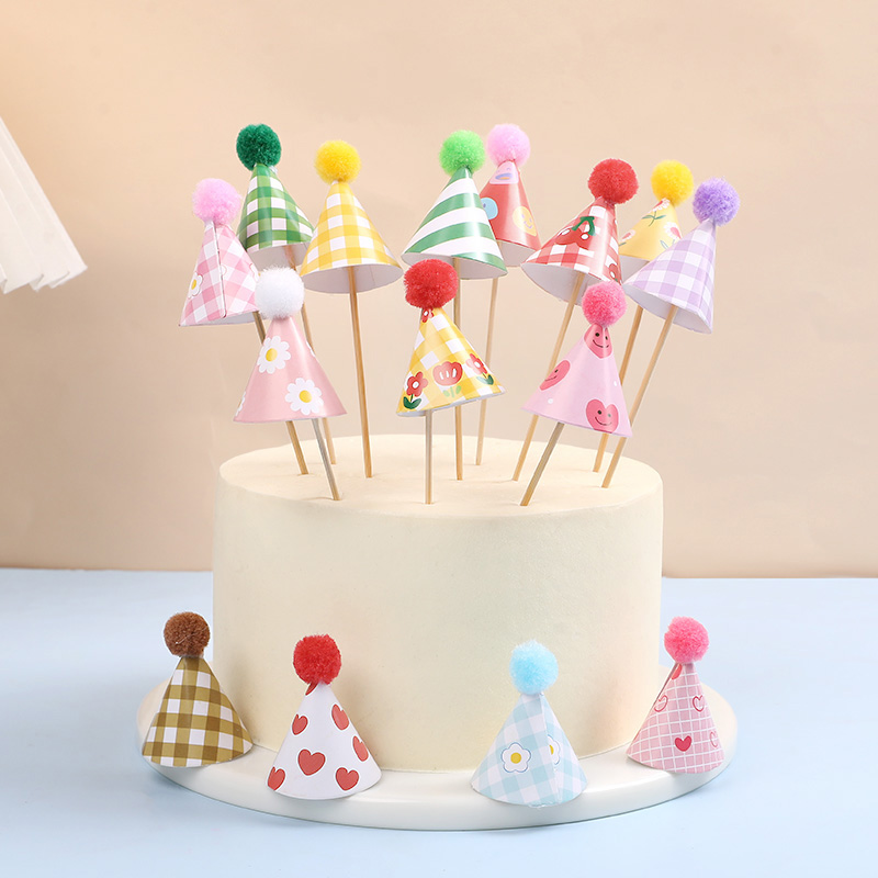 Party Hat Cone - 30 ชิ้น หมวกปาร์ตี้จิ๋ว ท็อปเปอร์เค้ก ปอมปอมทรงกรวยหลากสี ของตกแต่งคัพเค้ก